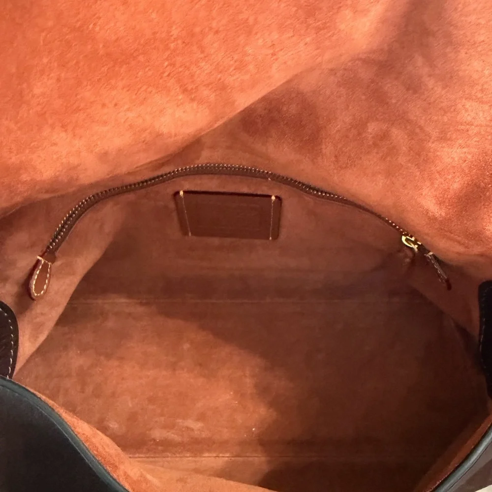 COACH maple Chelsea 30  Shoulder Bag with Gold Accent - Picture 8 of 11